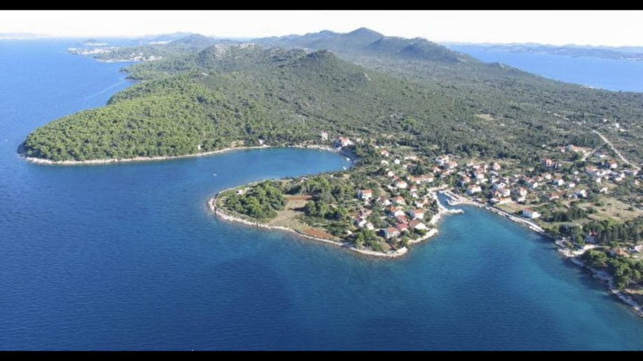 Ceprljanda Ugljan Διαμέρισμα Εξωτερικό φωτογραφία
